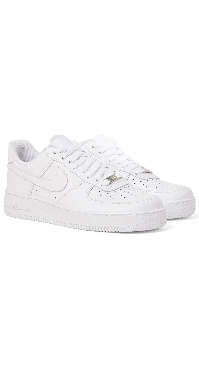 Ténis Air Force 1 em pele, € 100, Nike