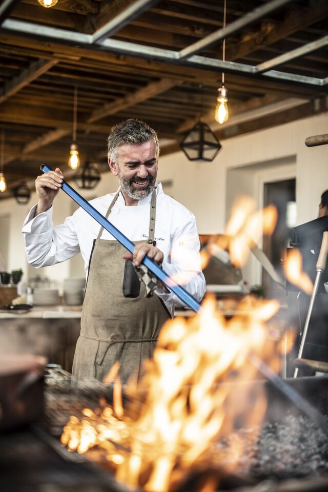 Chef Alexandre Silva no Craveiral Farmhouse.