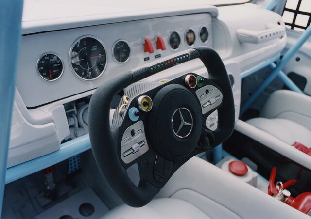 Virgil Abloh desenhou Mercedes Classe G de corridas