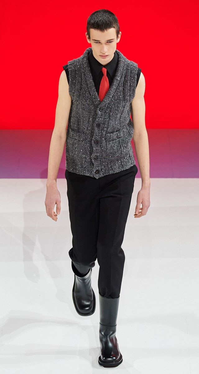 2020-09-14_16_38_48 16 Prada 1.jpg