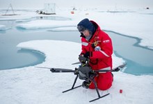 Primeiro drone voa para o Polo Norte em missão climática