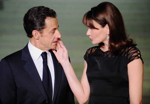 Nicolas Sarkozy e Carla Bruni numa cimeira da NATO em 2009