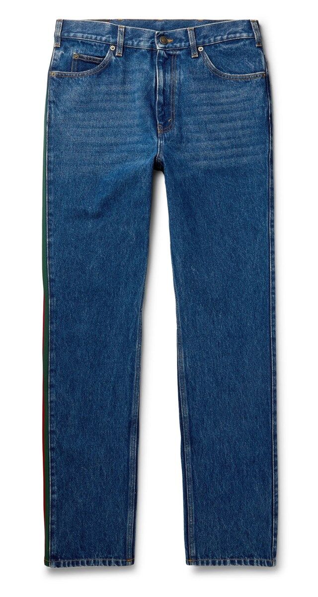 Calças em denim, € 590, Gucci.