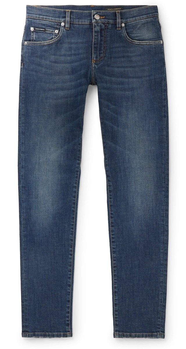 Calças em denim, € 475, Dolce & Gabbana.