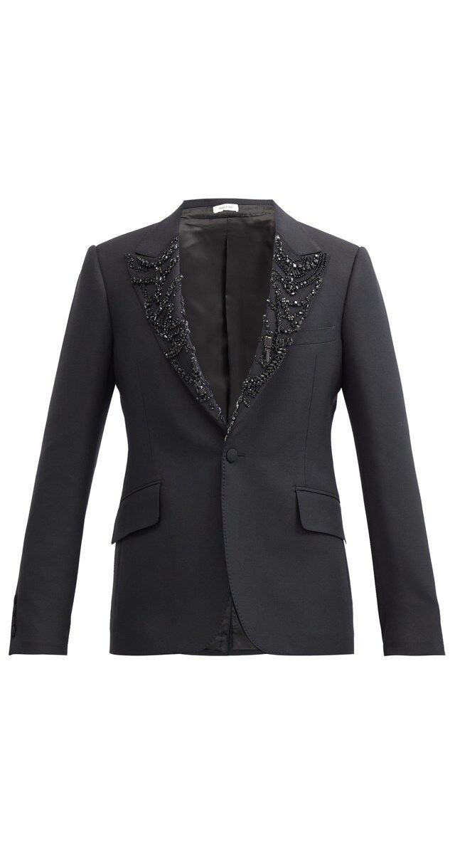 Blazer com aplicação de lantejoulas, €3337, Alexander McQueen.