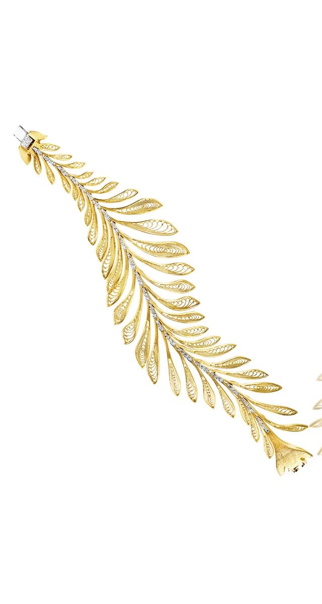 2020-12-15_18_26_06 6 Pulseira Luz Luisa Rosas David Rosas 11450E copy.jpg