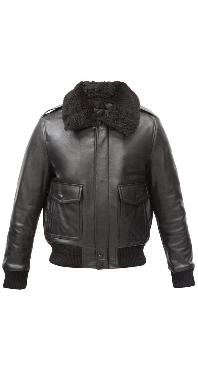 Bomber em pele, € 1550, Ami