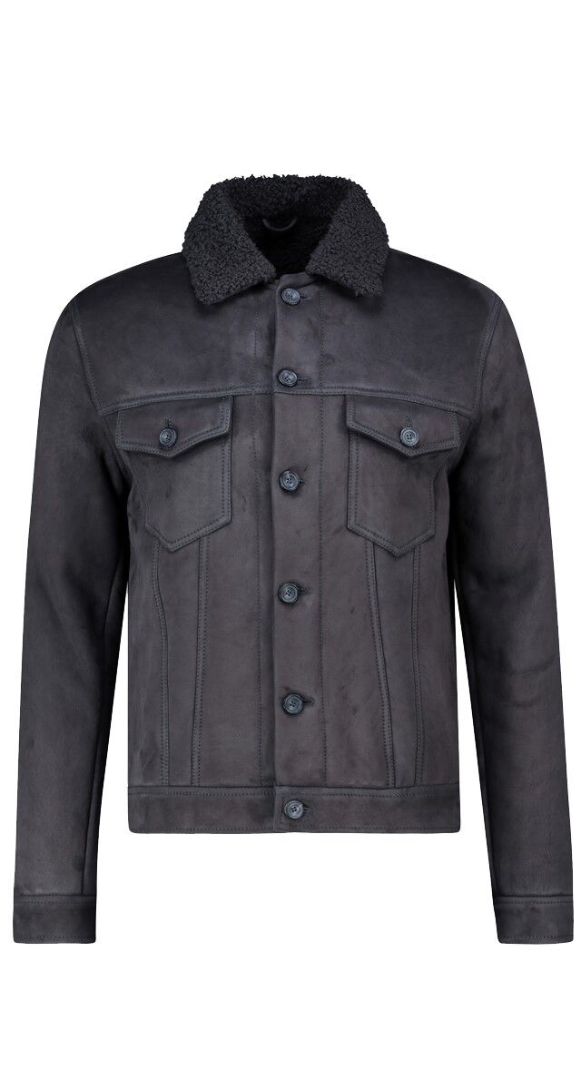 Blusão em carneira, € 4019, Thom Sweeney