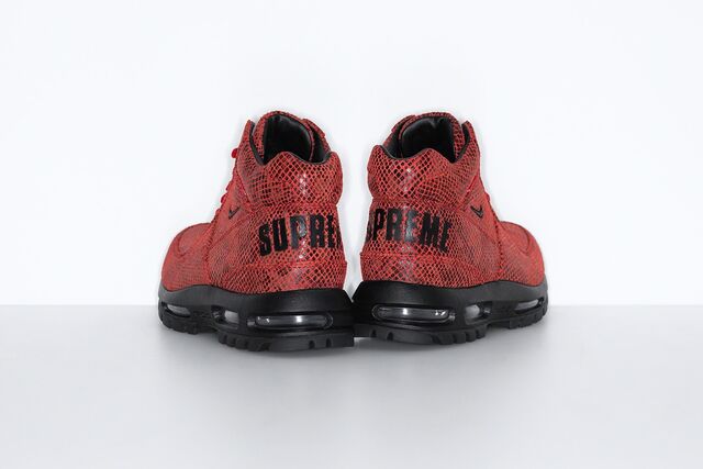 Supreme x Nike Air Max Goadome
