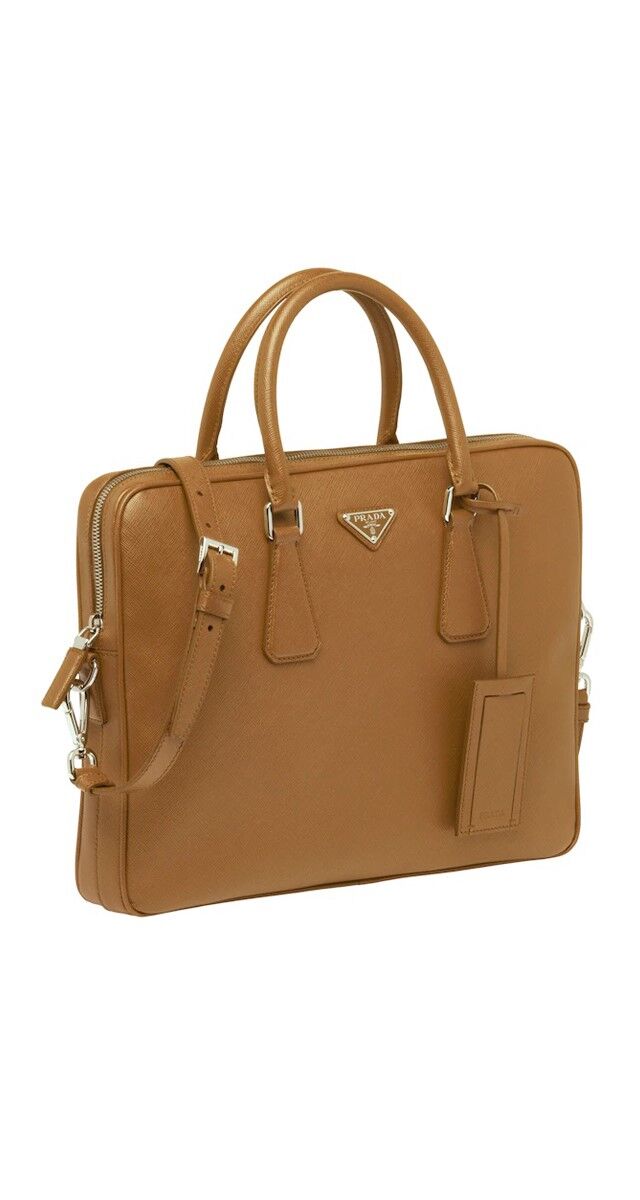 2021-01-29_14_08_36 15 Prada.jpg