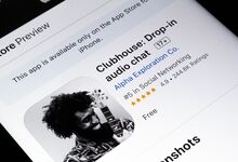 Clubhouse. A nova rede social onde se fala e ouve, mas não se escreve 