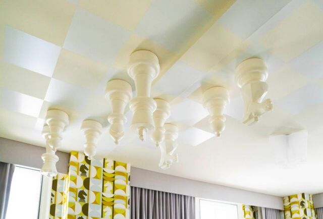 Detalhe do quarto Harmon no hotel 21C, em Lexington