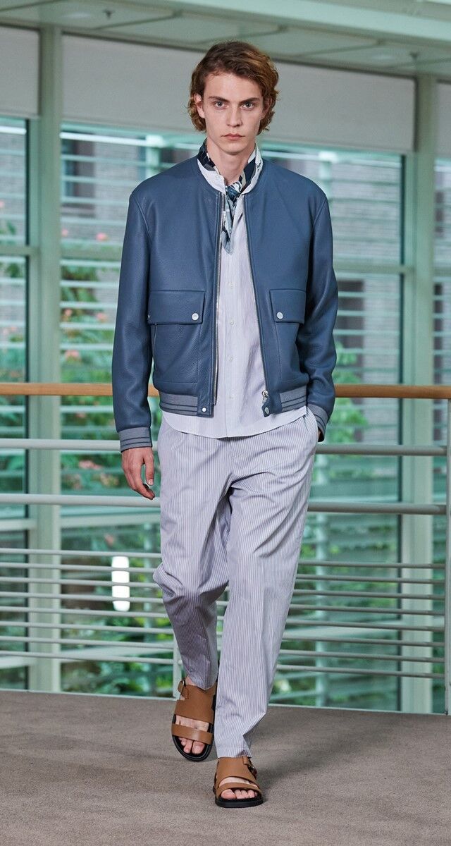 2021-02-12_13_39_45 C Hermes.jpg