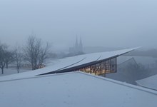 Arquiteto japonês desenha uma biblioteca que se funde com a Natureza