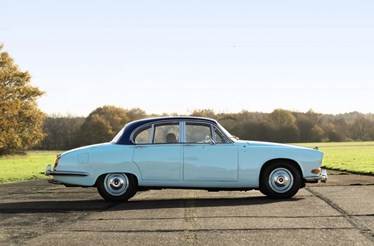 Jaguar da família real inglesa vai a leilão