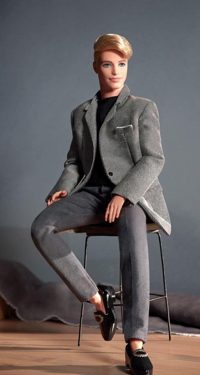Boneco Ken, Manolo Blahnik x Ken ©Instagram barbiestyle