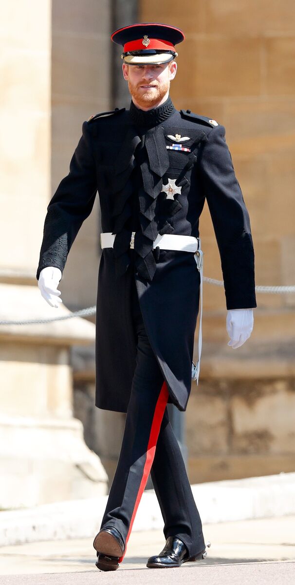 O príncipe Harry trajado de acordo com a tradição, no seu casamento em maio de 2018 com Meghan Markle