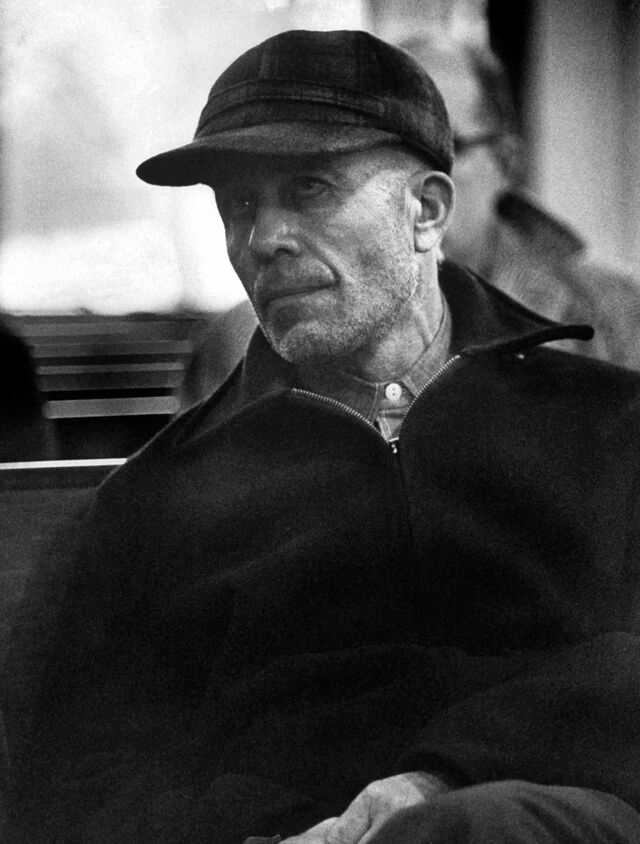 A horripilante mutilação das vítimas pelo assassino Ed Gein (na imagem) inspirou o personagem Buffalo Bill