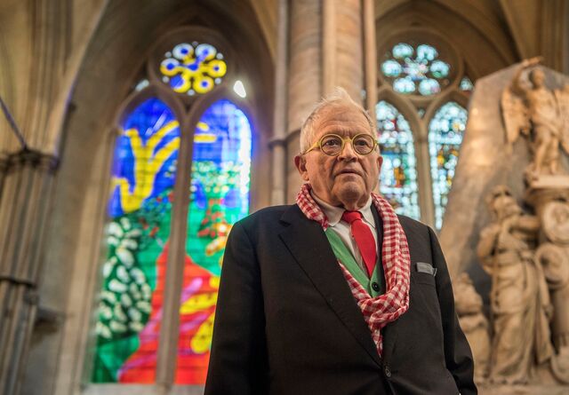 O vitral "The Queen's Window" criado pelo artista em 2018 para a Abadia de Westminster