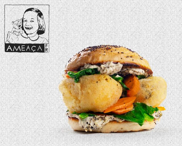 Sandes de bacalhau da Ameaça Vegetal