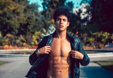 Quer que os abdominais comecem a aparecer? Evite estes erros