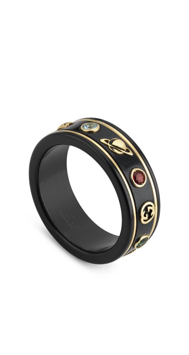 Anel Icon Ring em ouro com topázios, € 890, Gucci na Boutique dos Relógios Plus.
