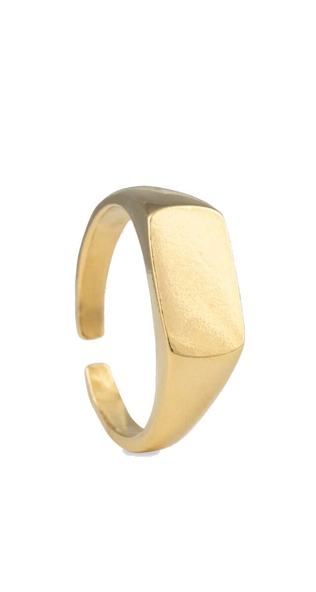 Anel em prata dourada, € 30, El Corte Inglés.