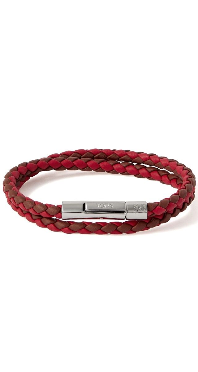 Pulseira em pele e metal, € 155, Tod’s.