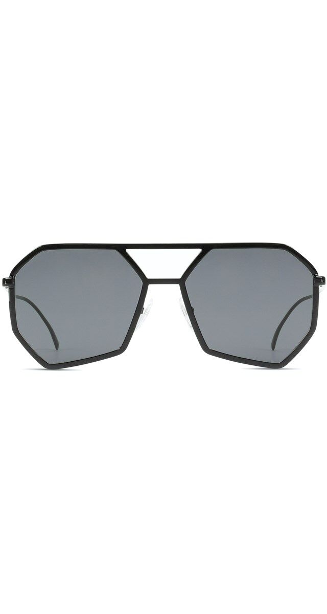 Geométricos – Óculos de sol com armação em metal, € 299, Prada.