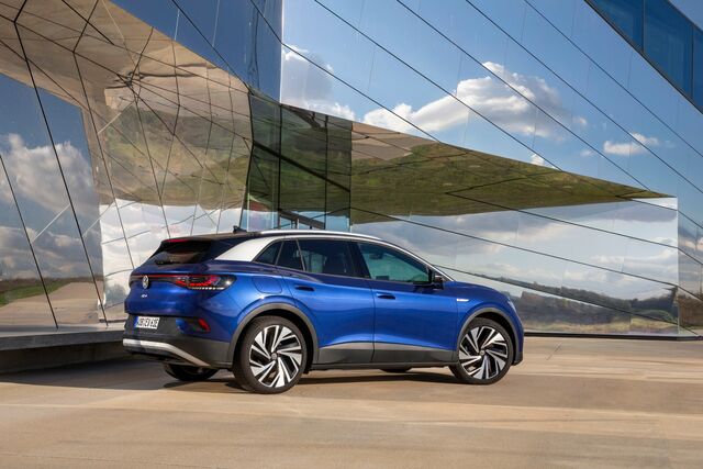 Volkswagen ID.4, 204 cv, autonomia 360 a 520 km, preço desde €37 242