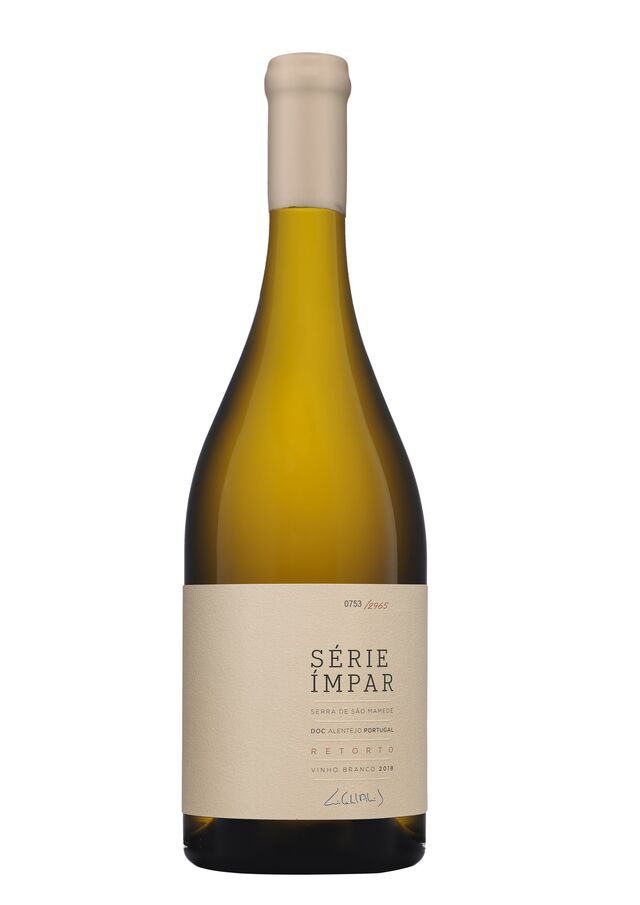 Série Ímpar Retorto 2018, Alentejo, Portalegre. Edição limitada a 2.965 garrafas, com um PVP recomendado de € 60.