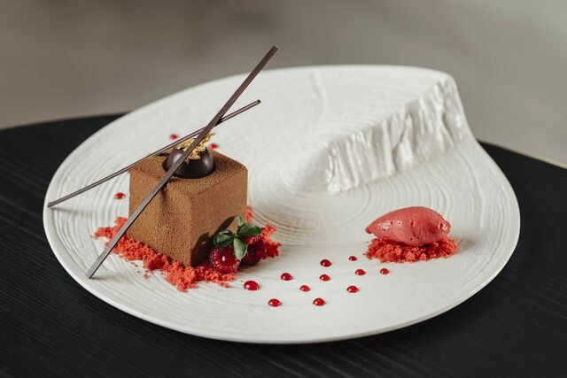 Uma das sobremesas, texturas de chocolate de S. Tomé