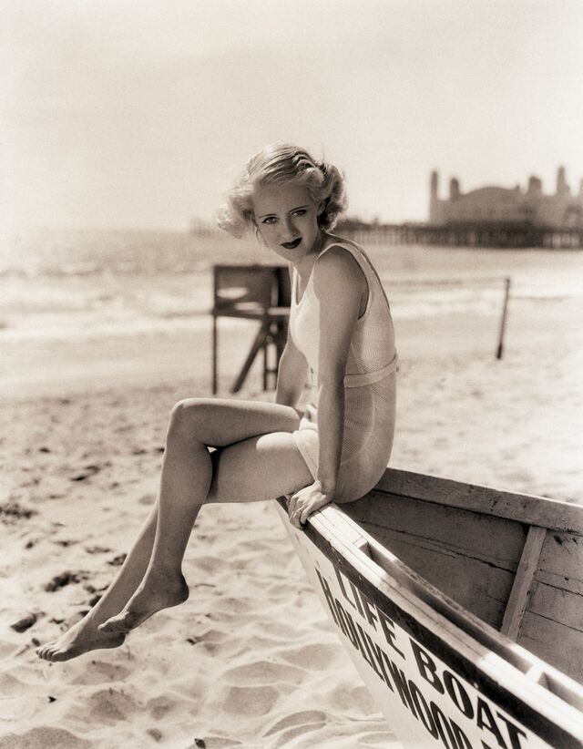 Bette Davis, 1933