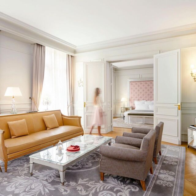 Apartamento privado do Le Royal Monceau em Paris, França.