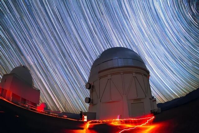 Telescópio Víctor M. Blanco no Observatório Interamericano Cerro Tololo, no Chile.