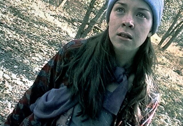 Heather Donahue nas filmagens de 'The Blair Witch Project' (1999).