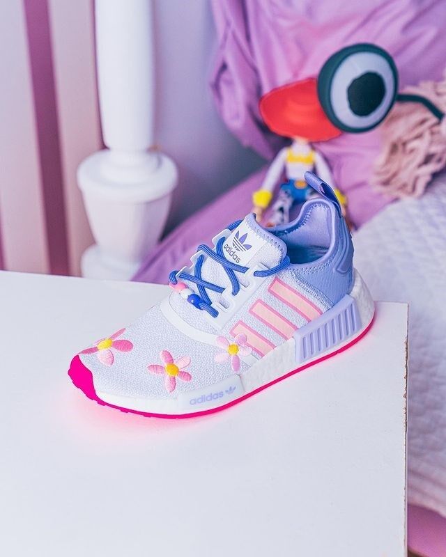Adidas x Pixar: um modelo inspirado em Boo.