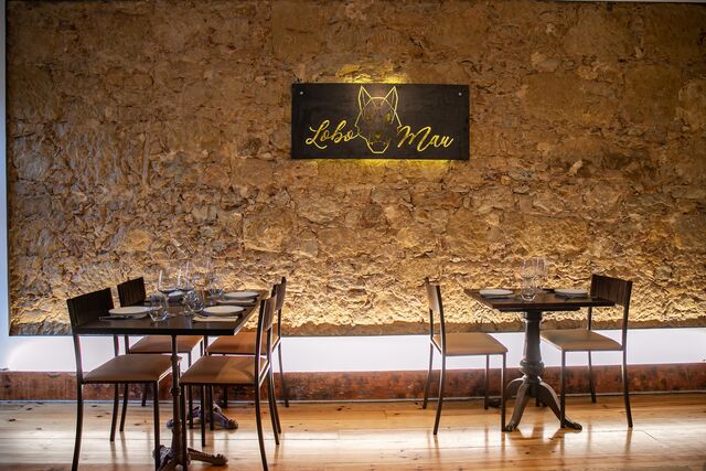 Lobo Mau Restaurante.
