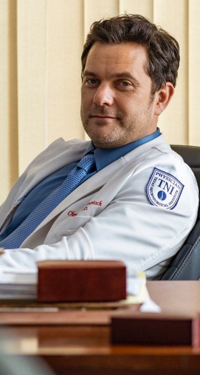 Joshua Jackson como Dr. Christopher Duntsch em 'Dr.Death'.