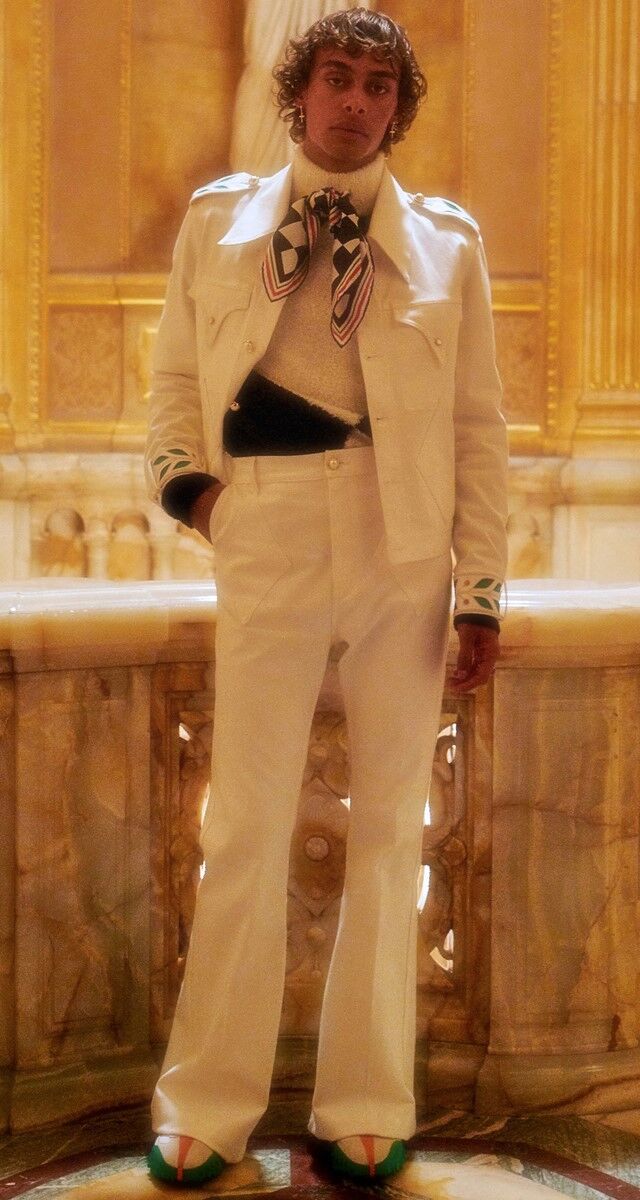 2021-10-15_17_17_00 4 Casablanca.jpg