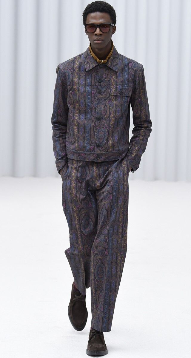 2021-10-15_17_17_01 6 Paul Smith.jpg