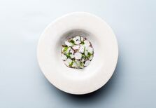 Sála celebra aniversário com menu Retrospetiva