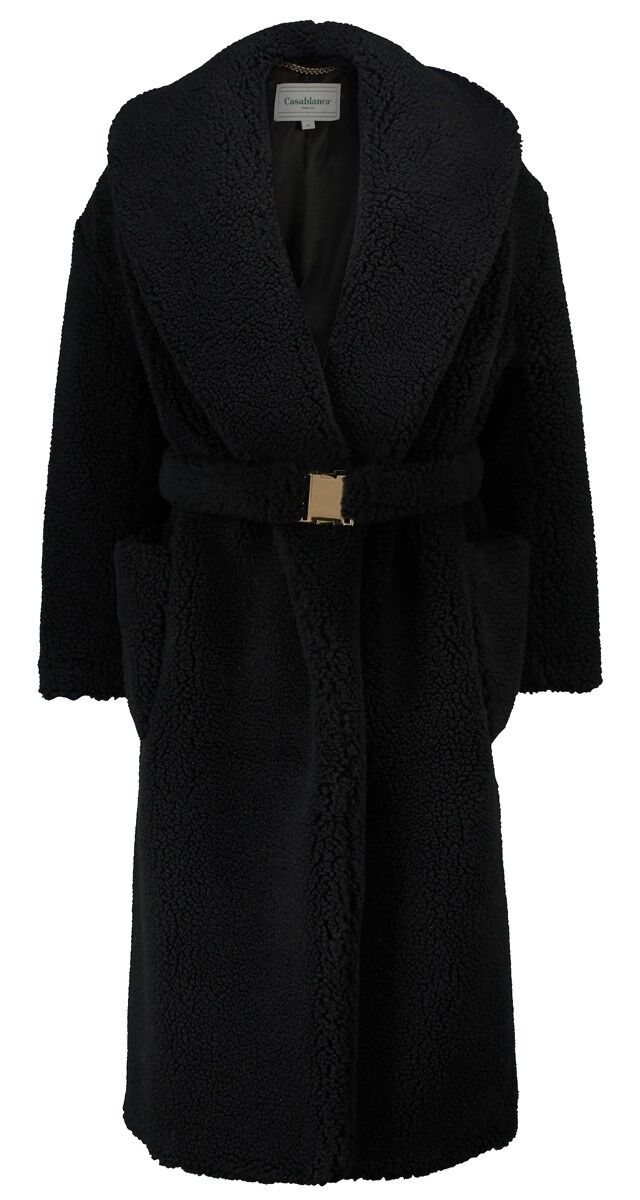 Casaco em carneira falsa, €890, Casablanca
