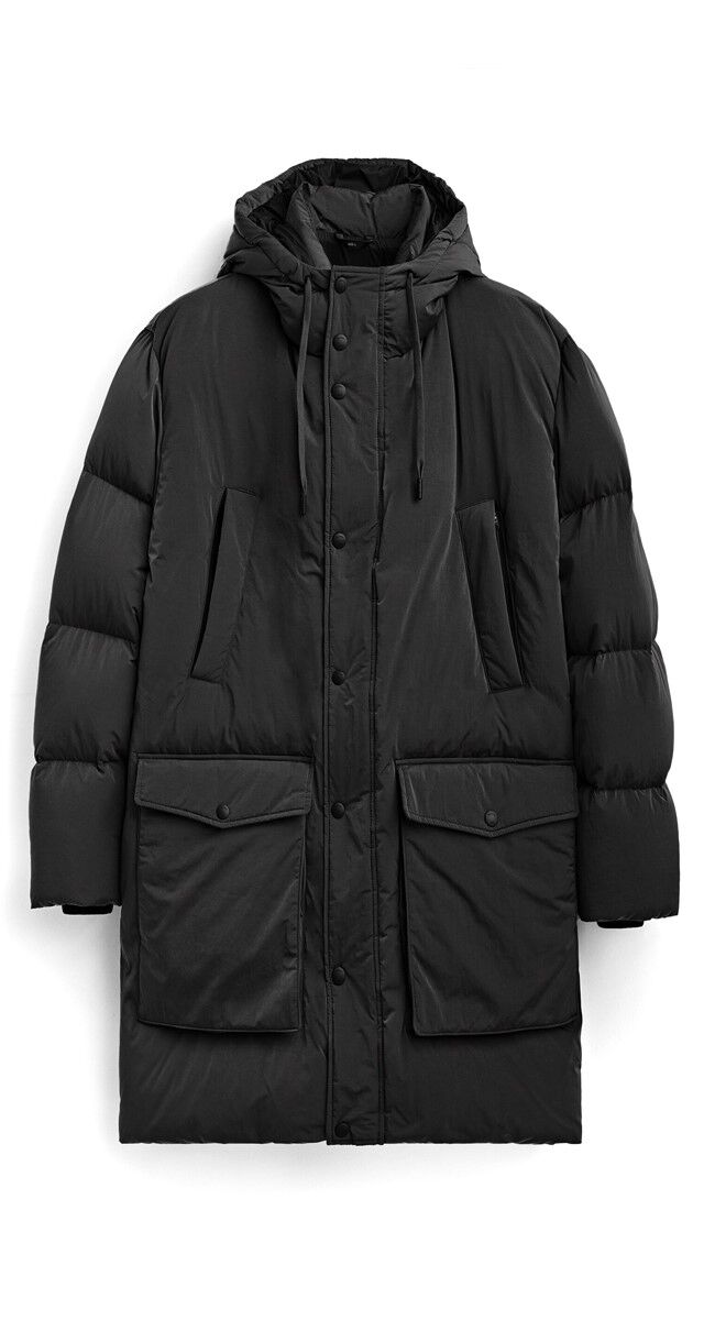 Casaco Acolchoado de penas, € 159,20 (antes 199) Massimo Dutti