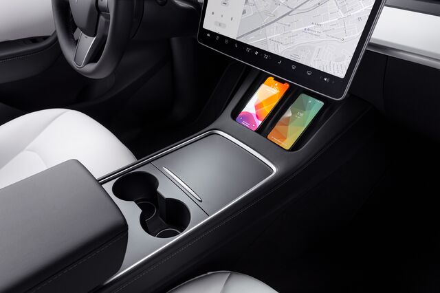 Interior do Model Y, Tesla