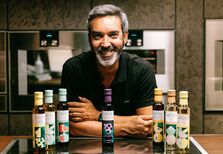 Bacalhau confitado e pêra bêbeda. Duas receitas à volta do vinagre, por Henrique Sá Pessoa