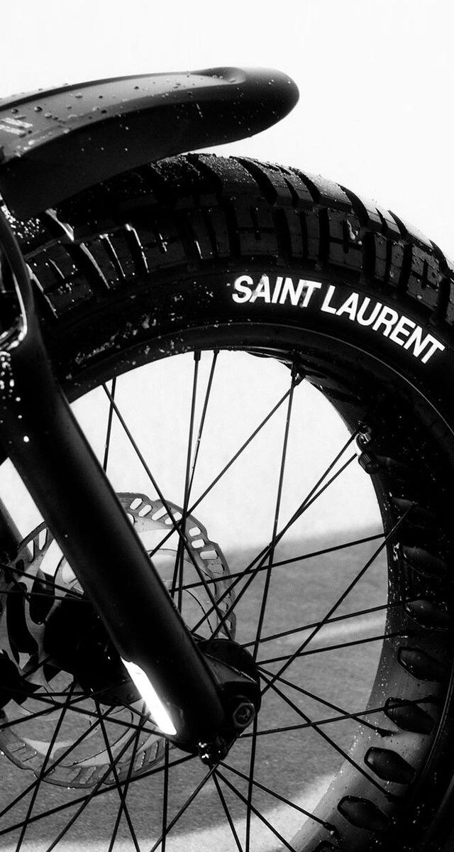 Bicicleta Super73-S2, €4995, Super73 x Saint Laurent Rive Droite