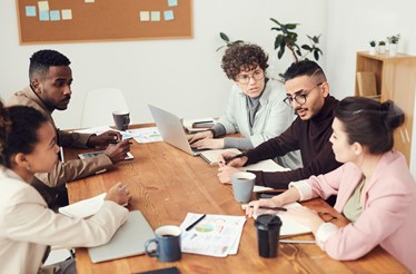 Os 12 empregos mais procurados em 2022, segundo o LinkedIn