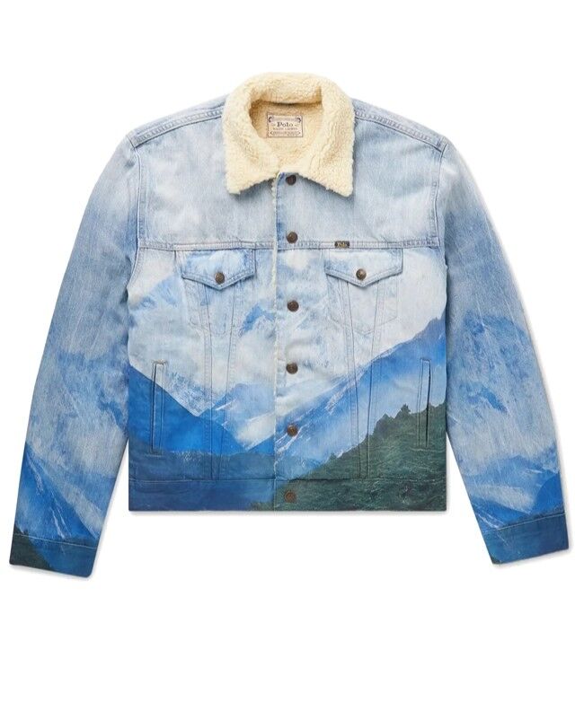 Casaco em ganga forrada e pintada, €400, Polo Ralph Lauren