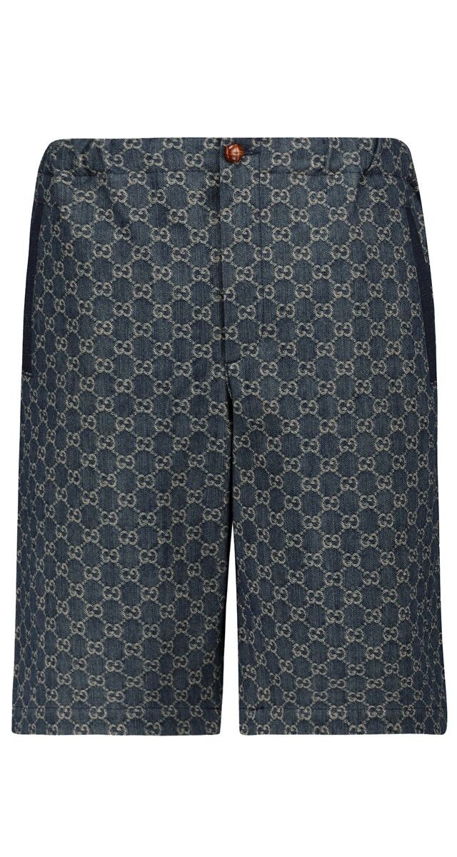 Calções em ganga monogramada, €750, Gucci